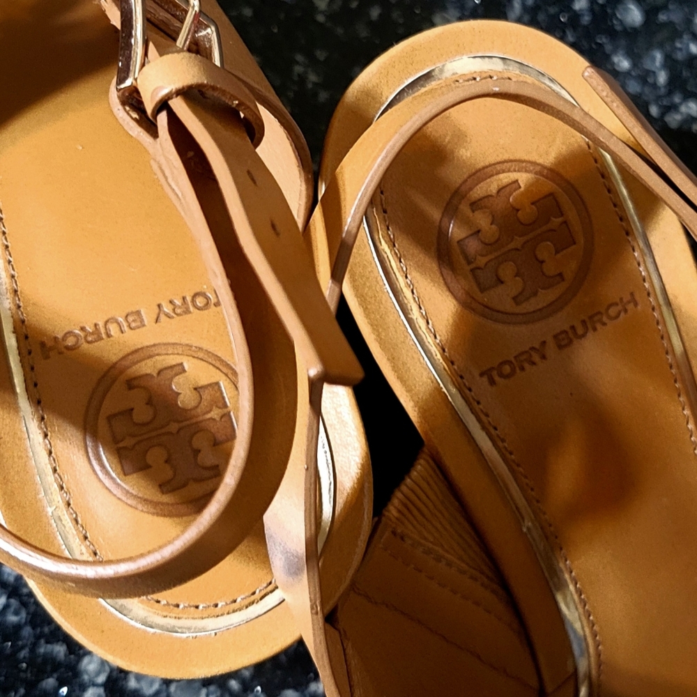 Tory Burch Metal Miller Wedge Heel Sandals Tan/Rose Gold Size 7.5 - Picture 5 of 15